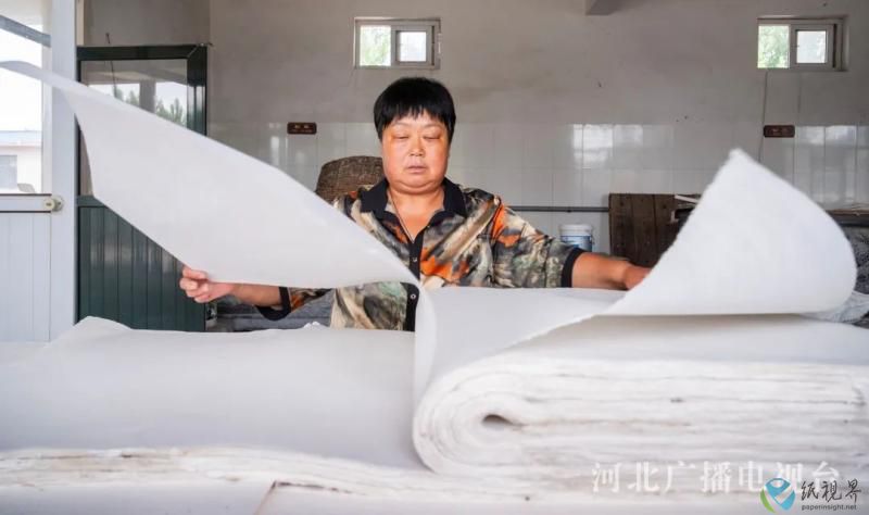 紙4(1).jpg 紙4(1).jpg