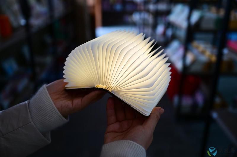 宣紙4.jpg 宣紙4.jpg